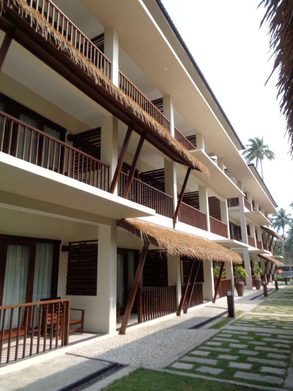 Eskala Hotels And Resorts Ngwesaung Extérieur photo